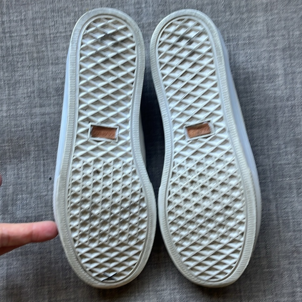 Kannas White Leather & Fur Shoes with Stars Size 7 - Picture 7 of 8